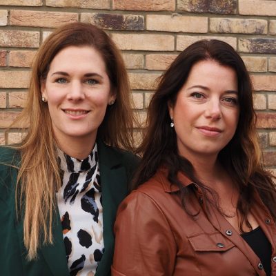 Eveline Corbet en Anita Degeling