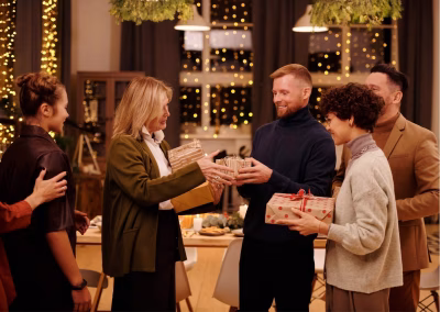 corona-vaccinatie-kerst-gesprek-vermijden-hoe-praat-je-erover